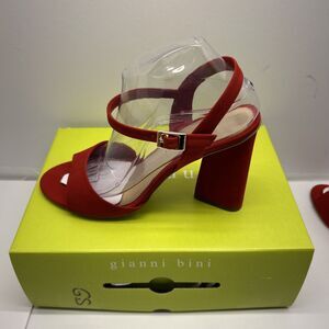 Gianni Bini Durant Red Suede Chunky 4" Asymmetrical Heel Strappy SZ 9 New in Box